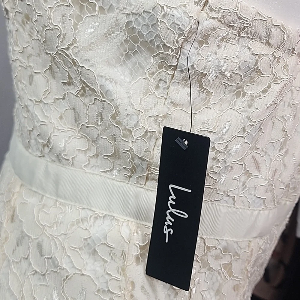Lulu's Cream Halter Maxi Gown for Brides/ Wedding Guests. XS - Picture 8 of 15